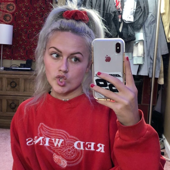 Meet Your Posher, Sav! - Picture 7 of 7